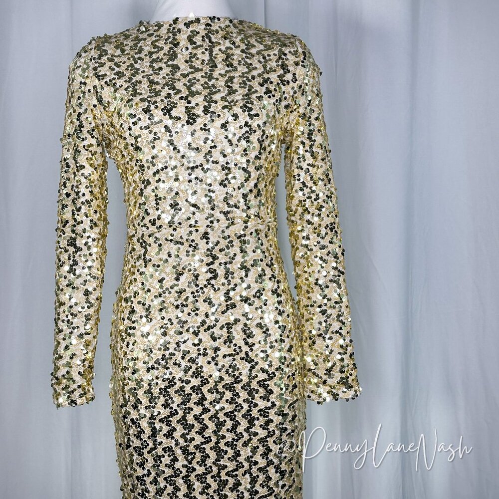 Fashion Nova Sequin Champagne Babe Sequin Maxi Dress in Gold - Picture 11 of 11